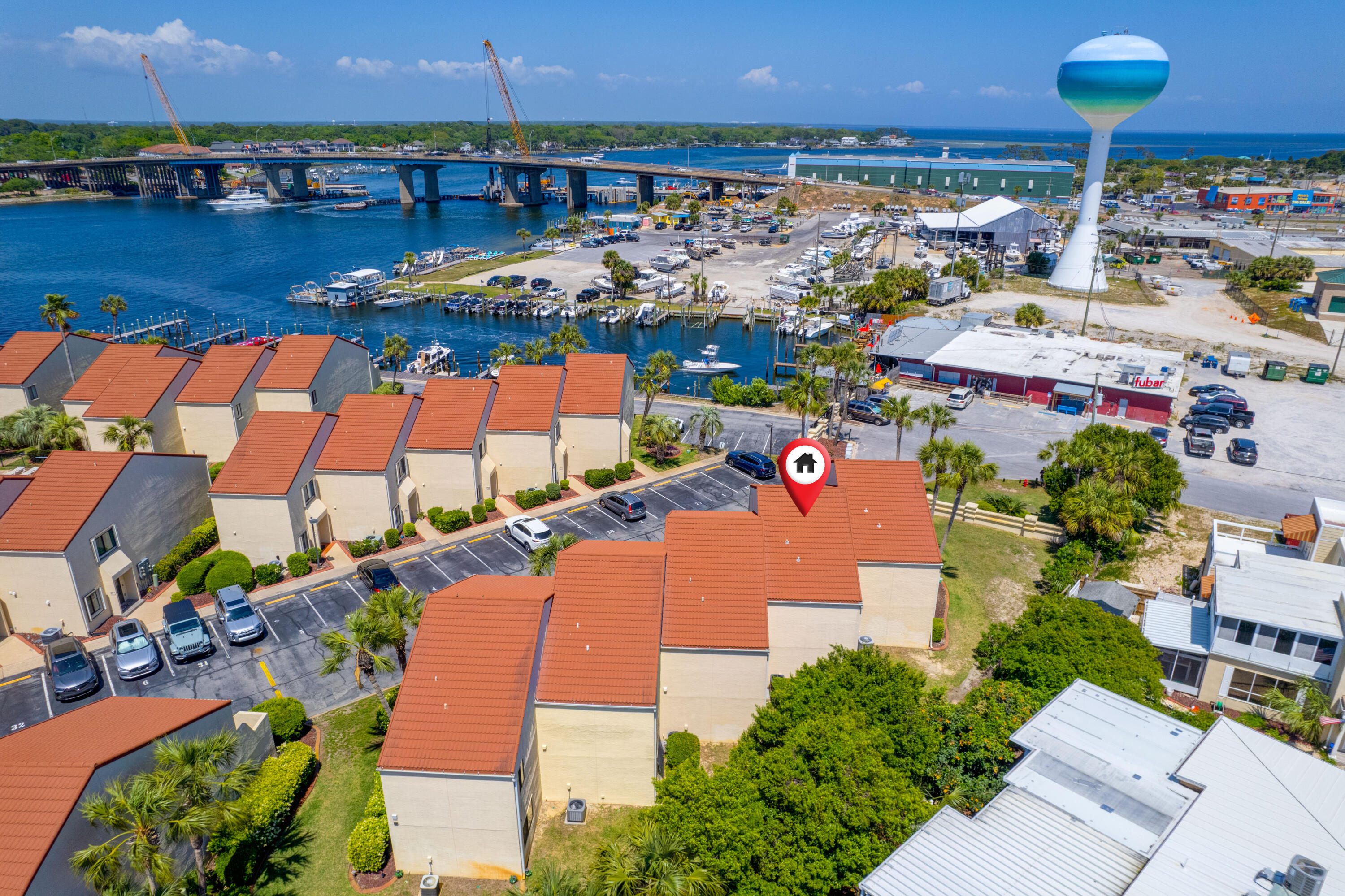 CLIPPER COVE T/H - Residential