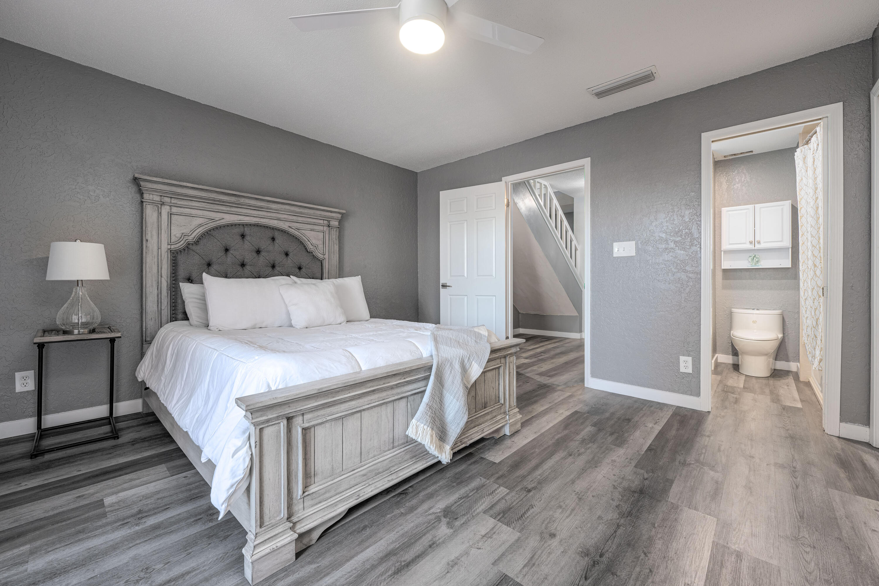 CLIPPER COVE T/H - Residential