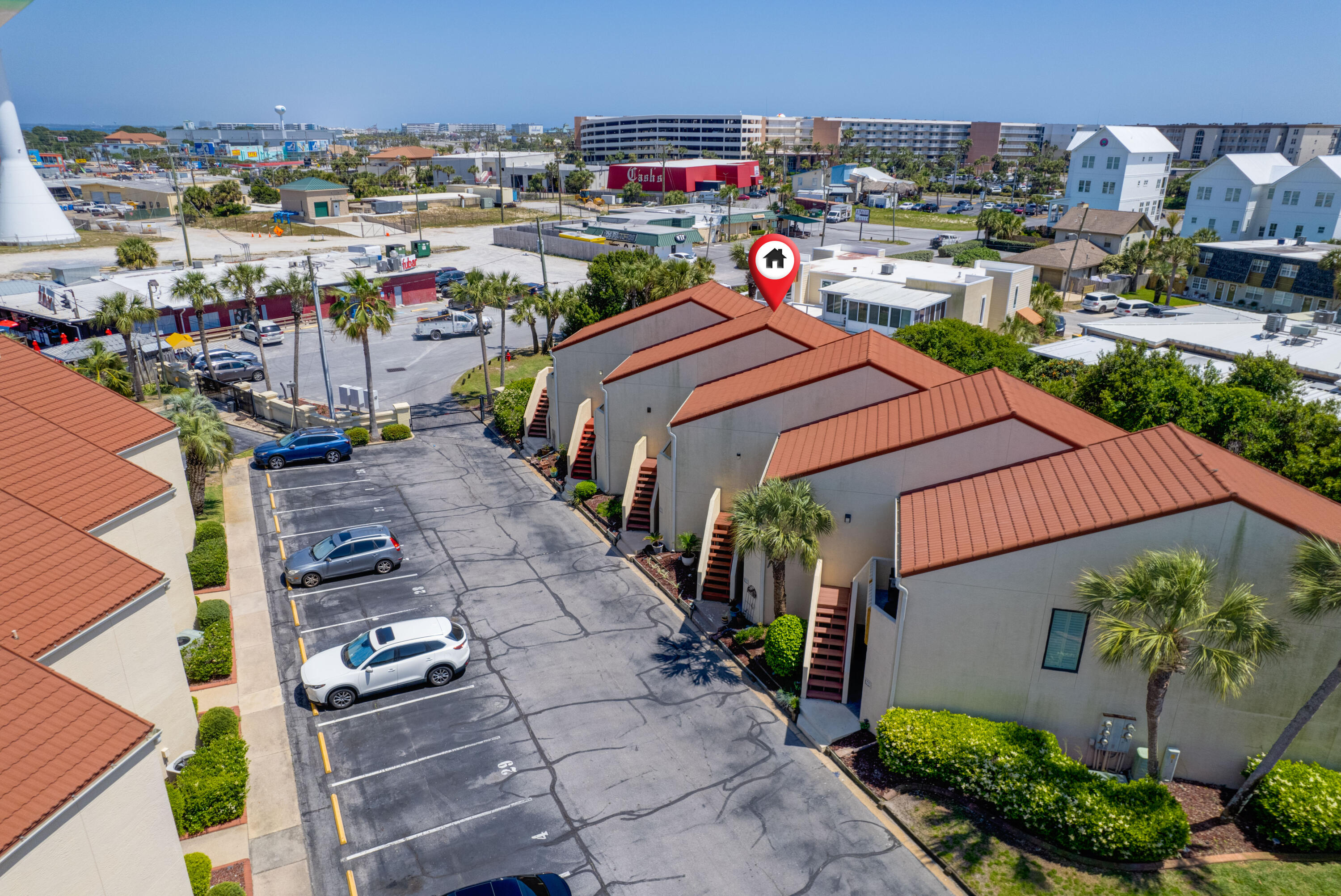 CLIPPER COVE T/H - Residential