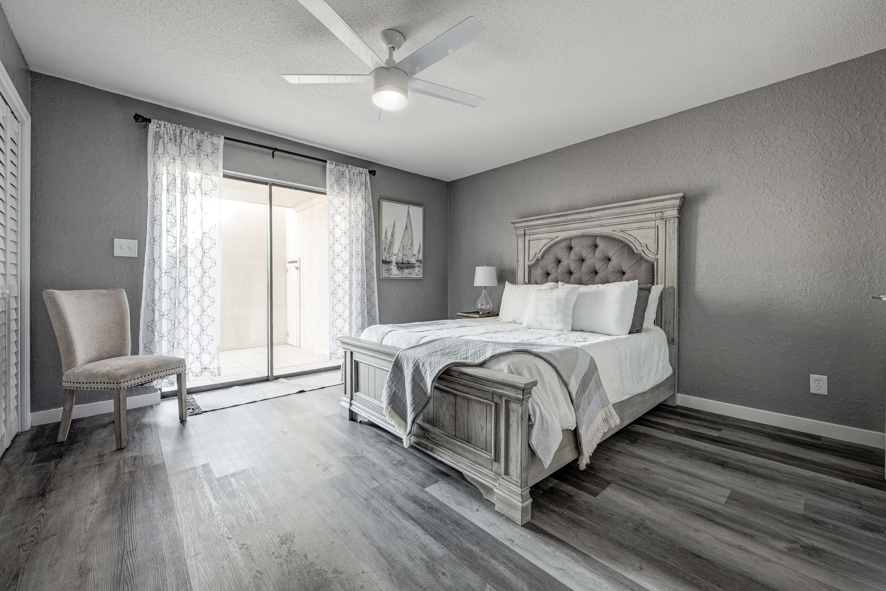 CLIPPER COVE T/H - Residential