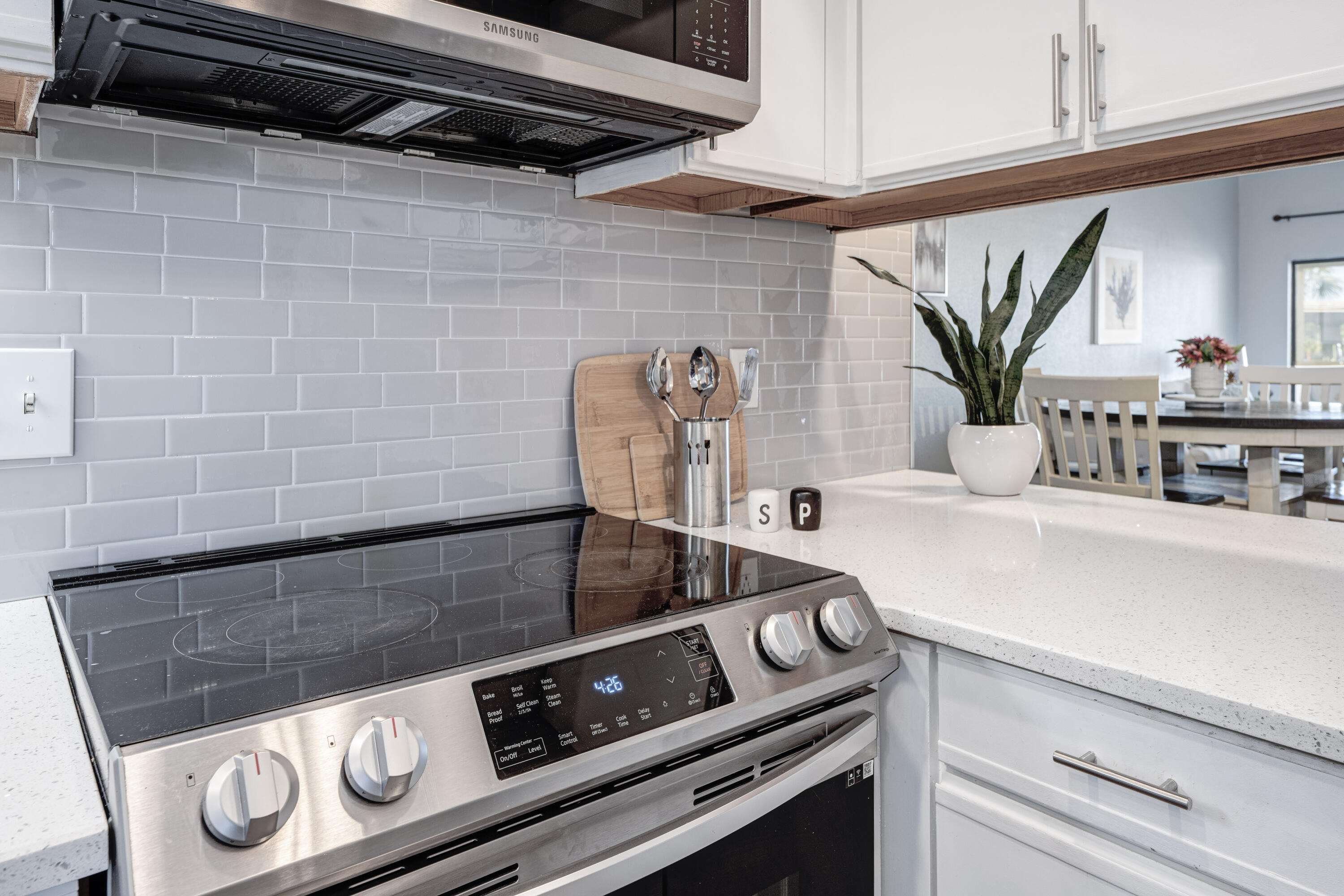 CLIPPER COVE T/H - Residential