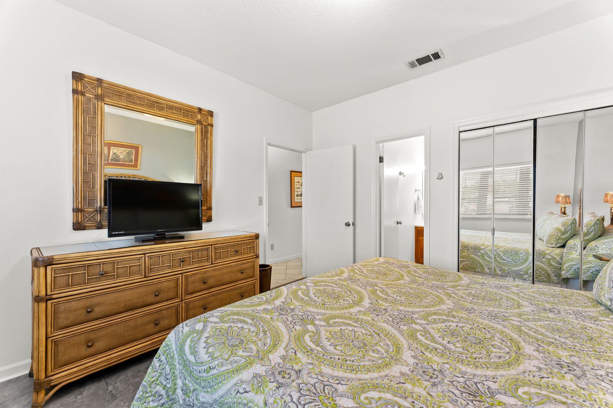 PALMS AT SEAGROVE CONDO UNIT A - Residential