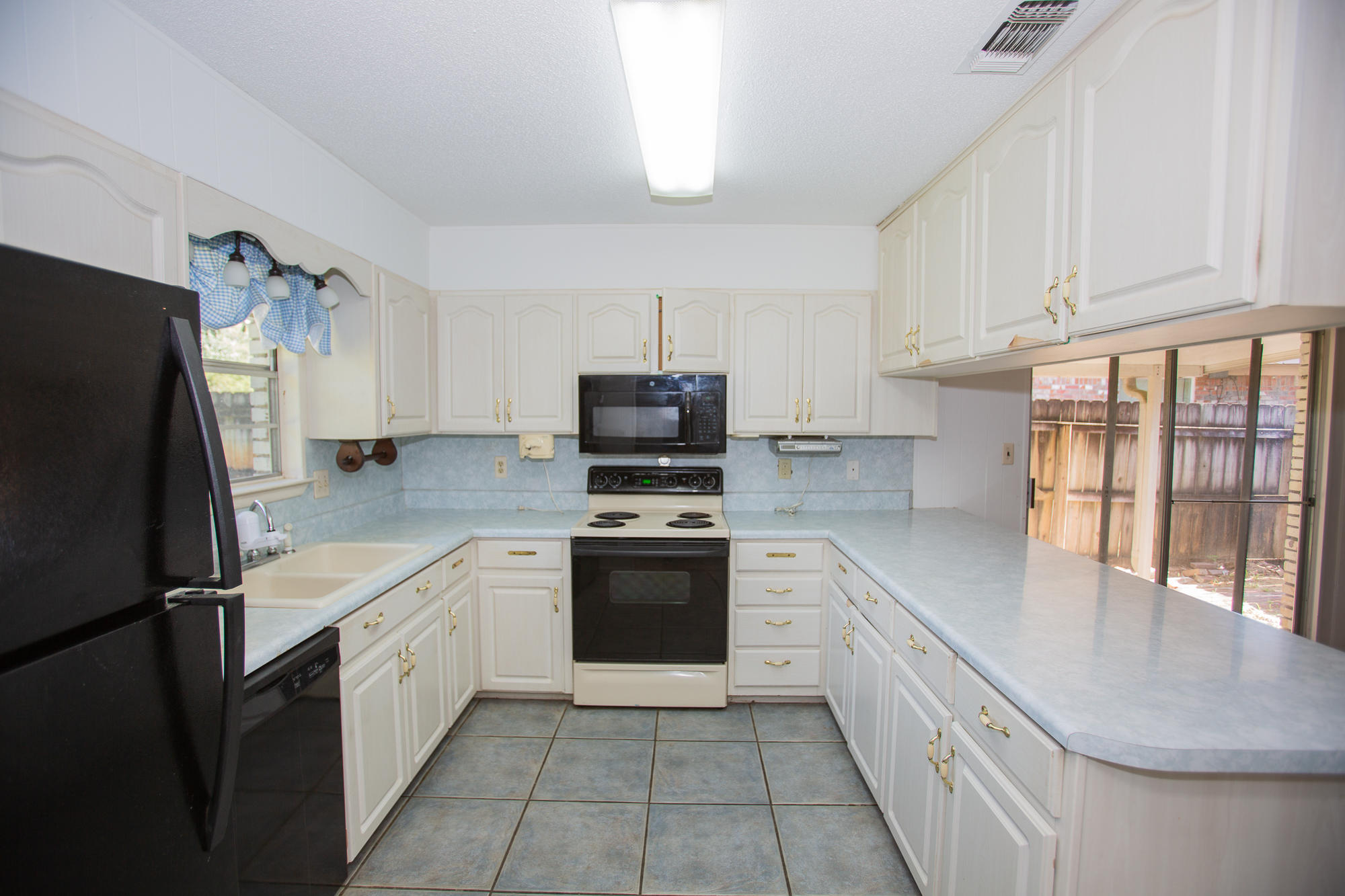 HOMEWOOD S/D - Residential