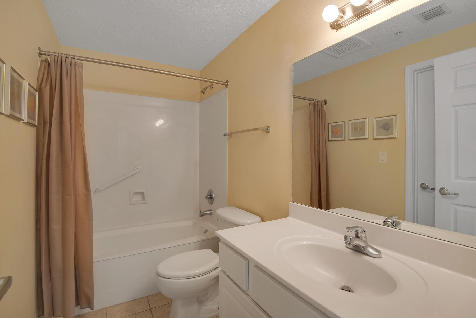 SUMMERWIND CONDOS - Residential