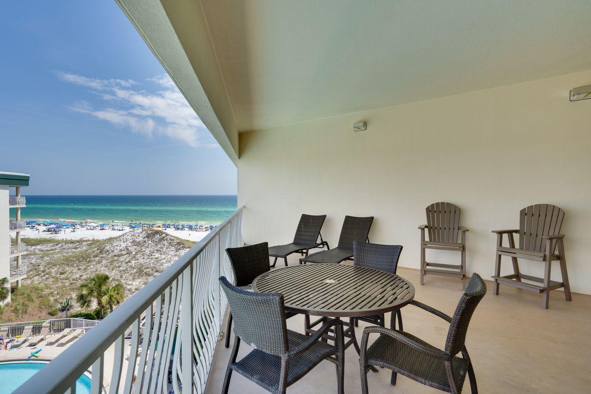 DUNES OF SEAGROVE - Residential