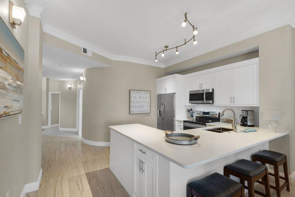 DUNES OF SEAGROVE - Residential