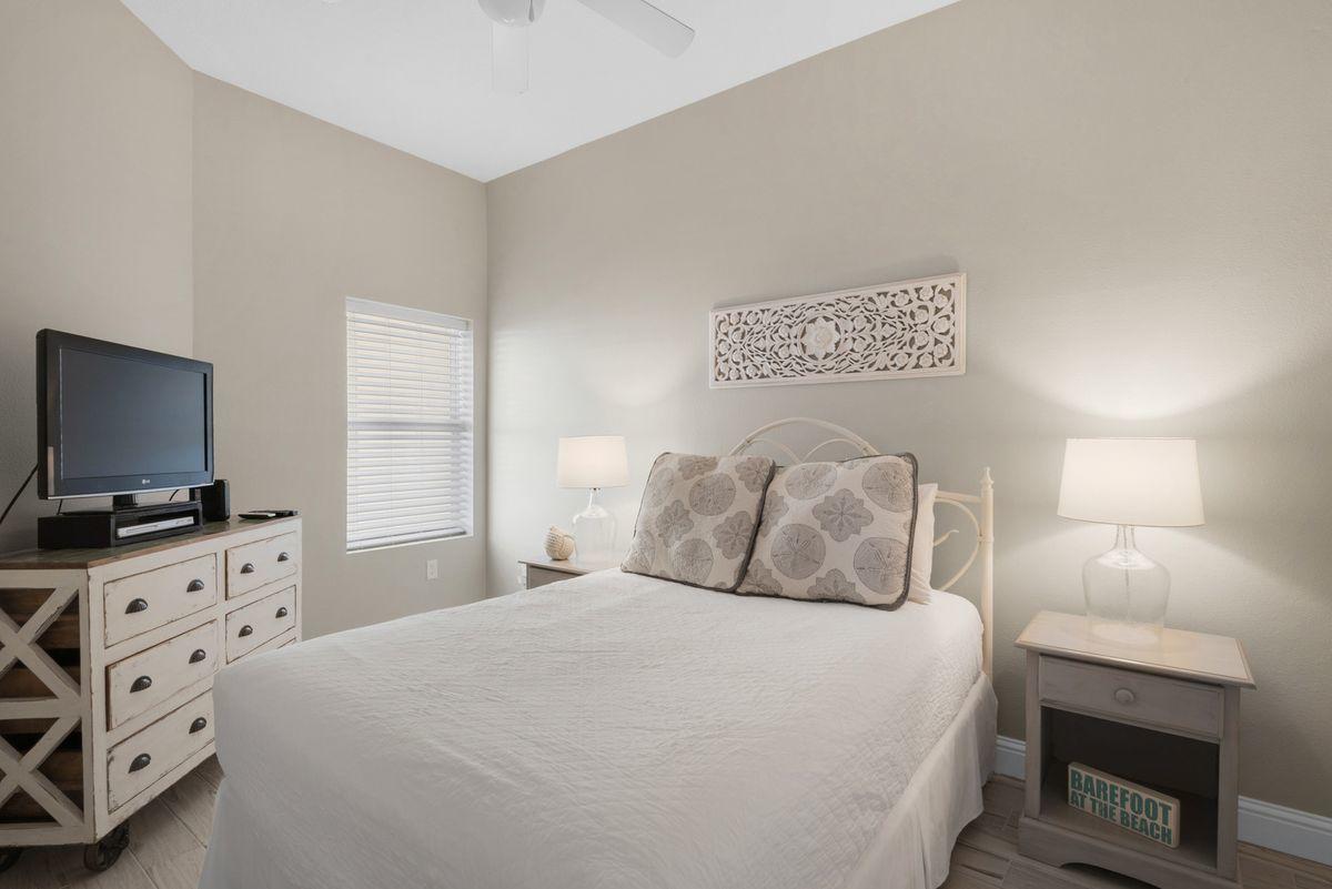 DUNES OF SEAGROVE - Residential