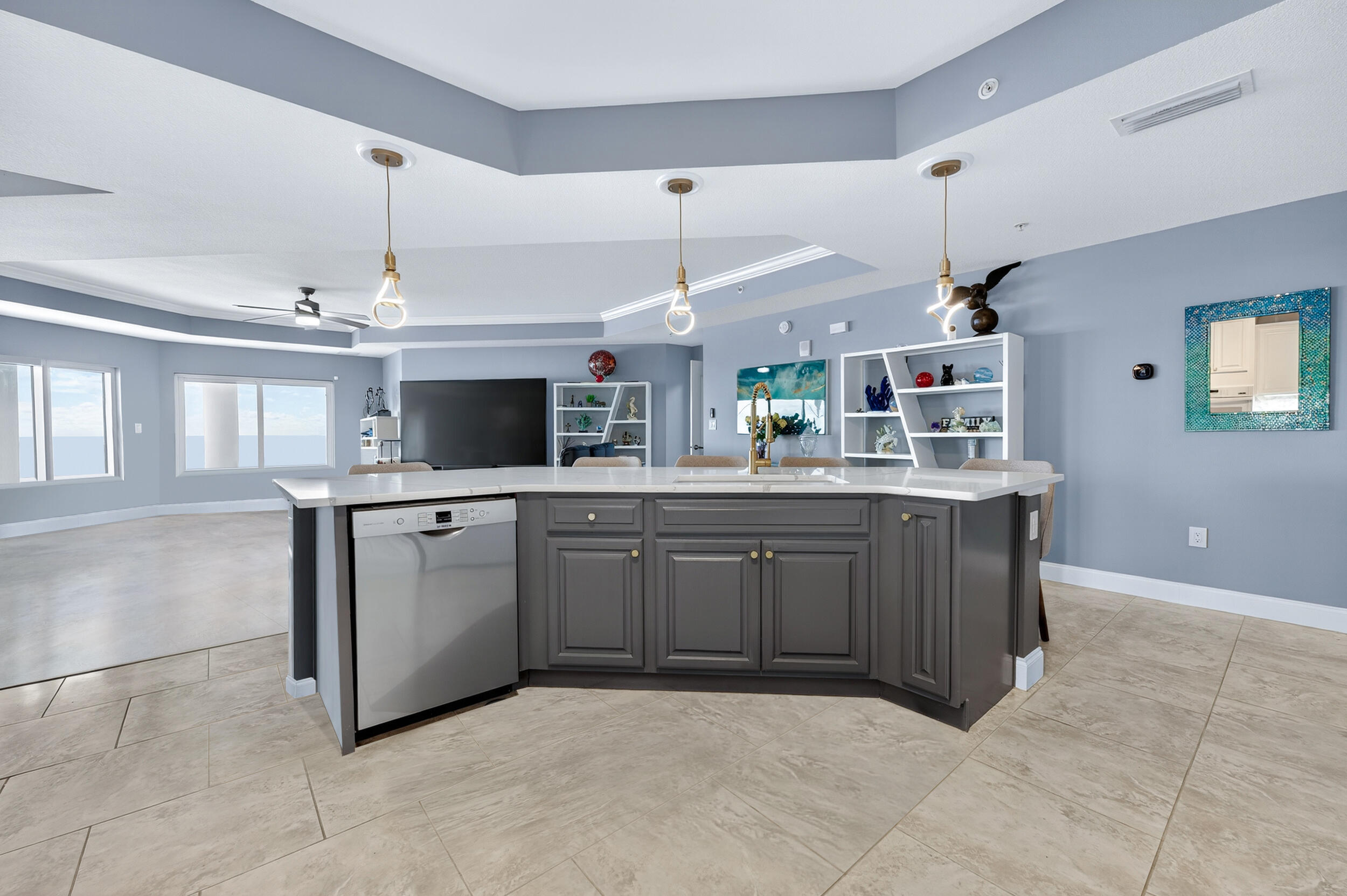 Presidio Yacht Club - Residential