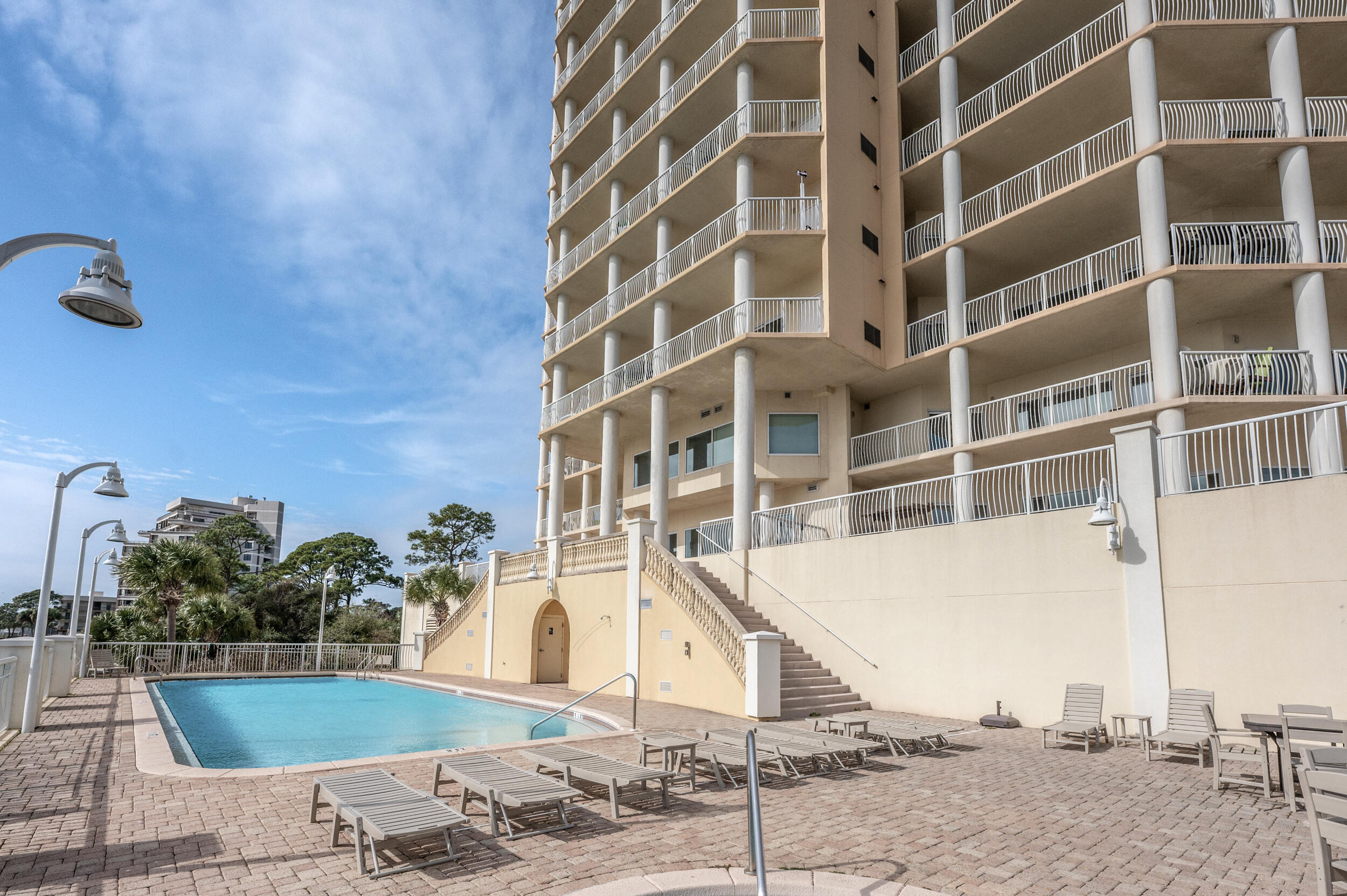 Presidio Yacht Club - Residential