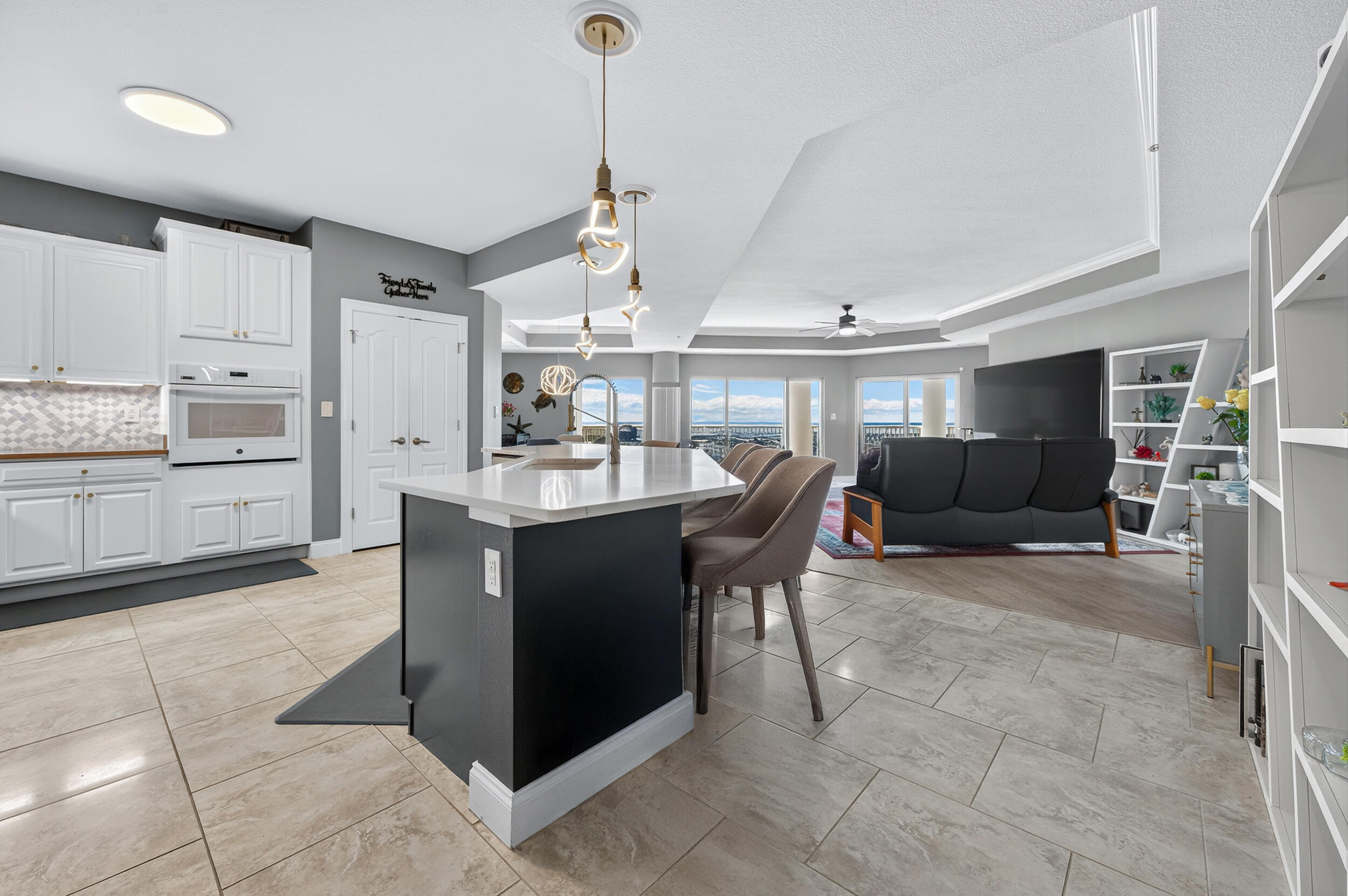 Presidio Yacht Club - Residential