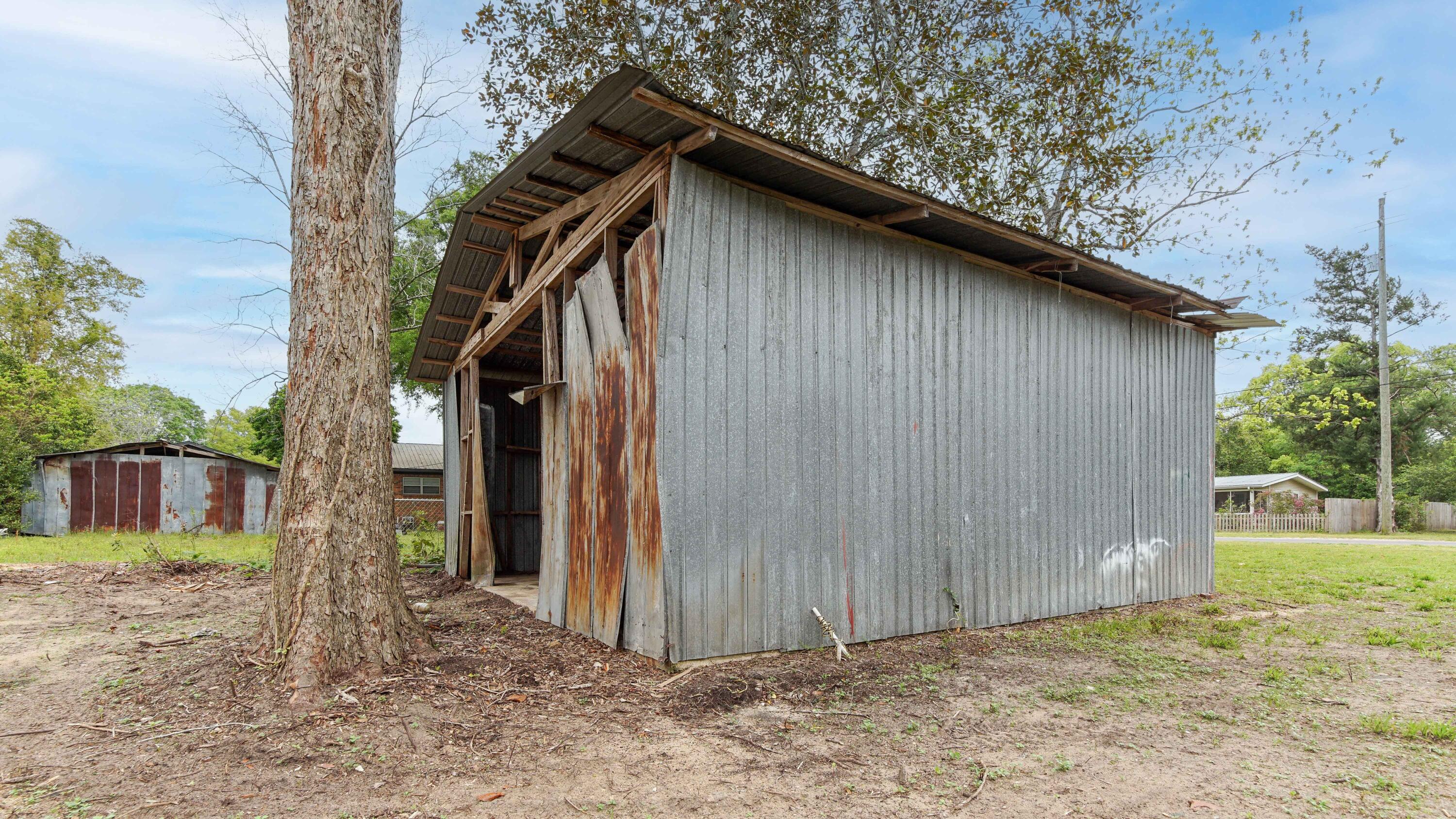 TOWN OF DEFUNIAK - Residential