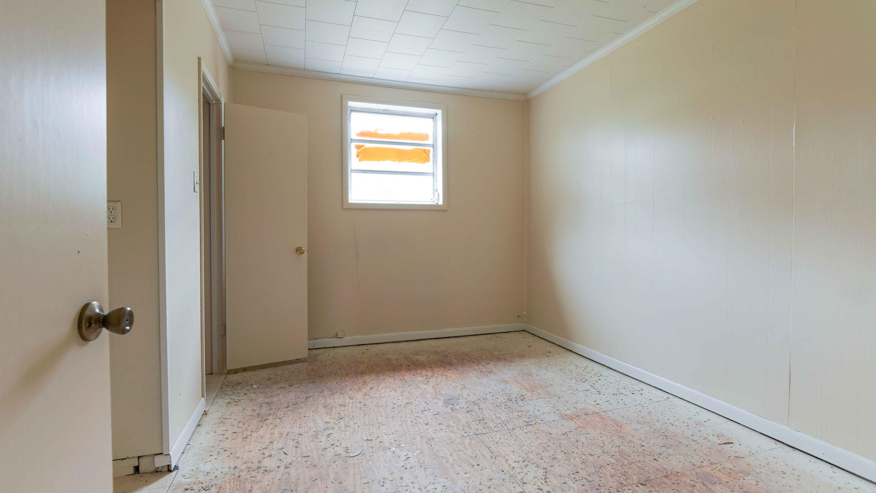 TOWN OF DEFUNIAK - Residential