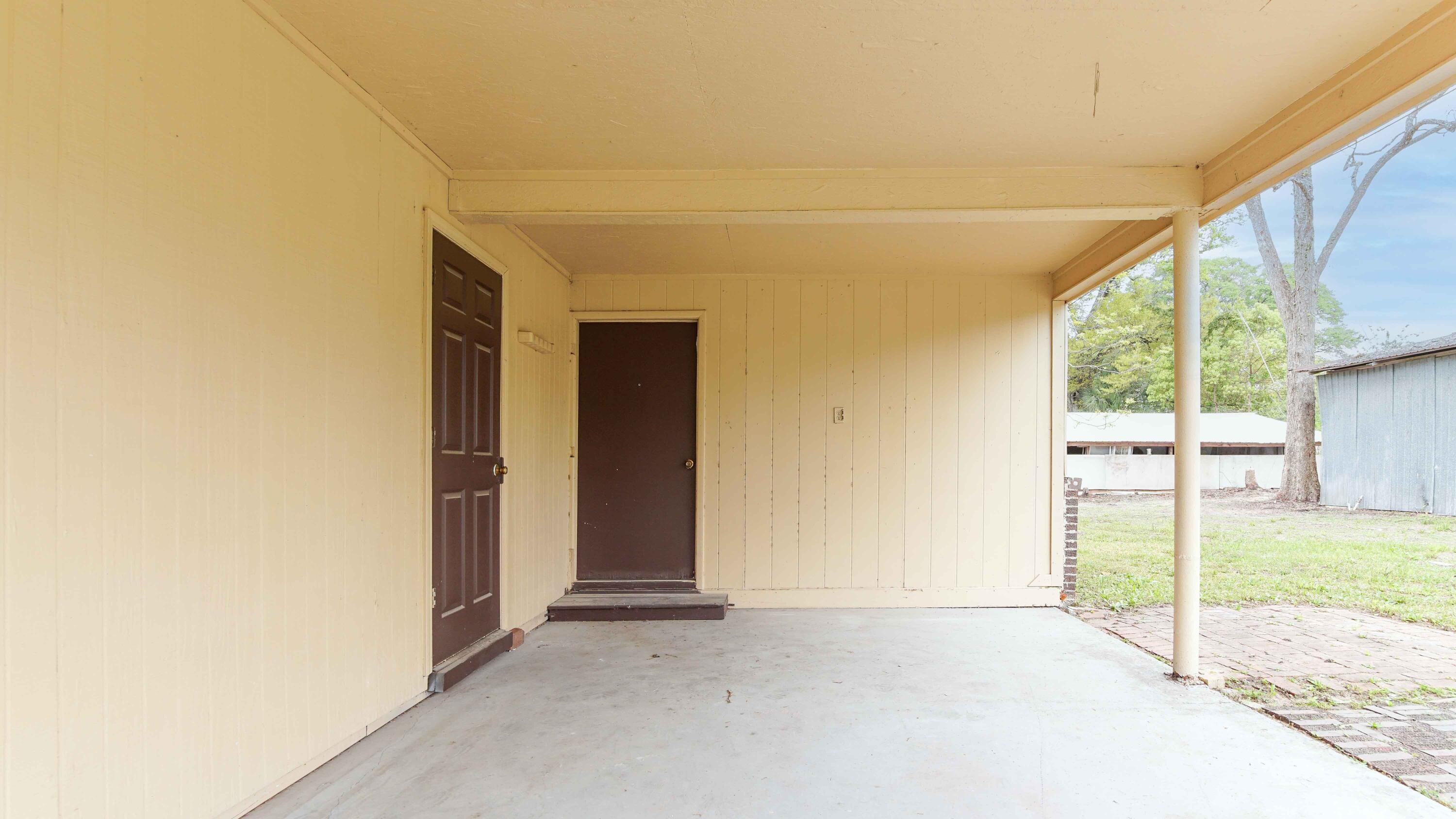 TOWN OF DEFUNIAK - Residential