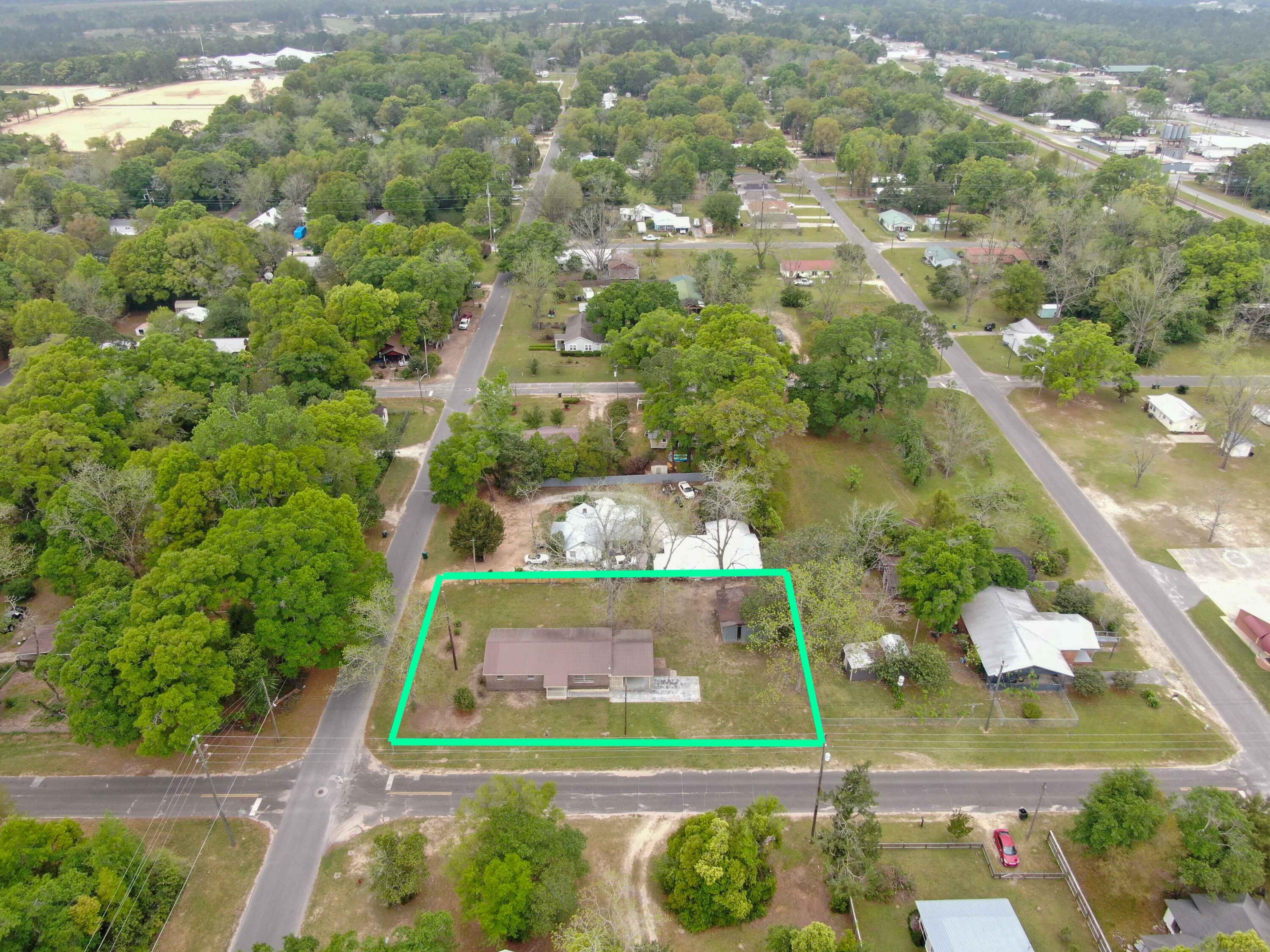 TOWN OF DEFUNIAK - Residential