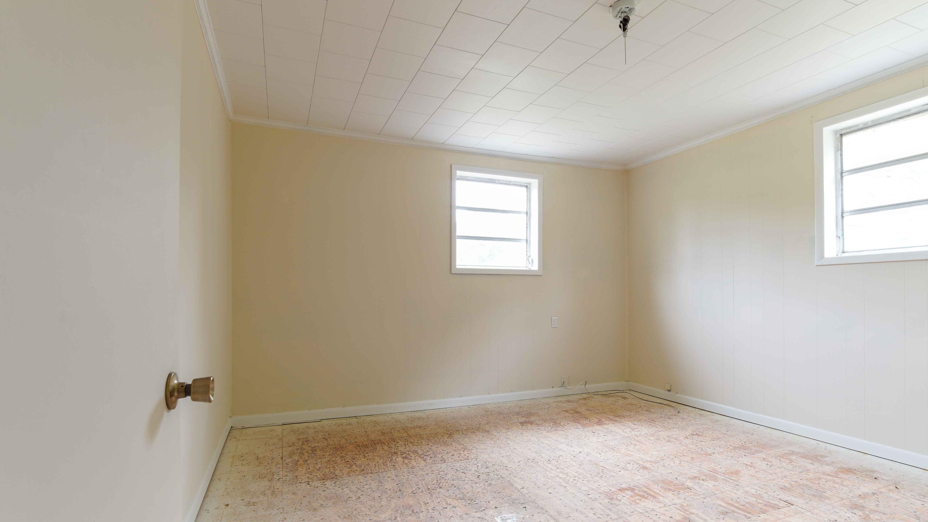 TOWN OF DEFUNIAK - Residential