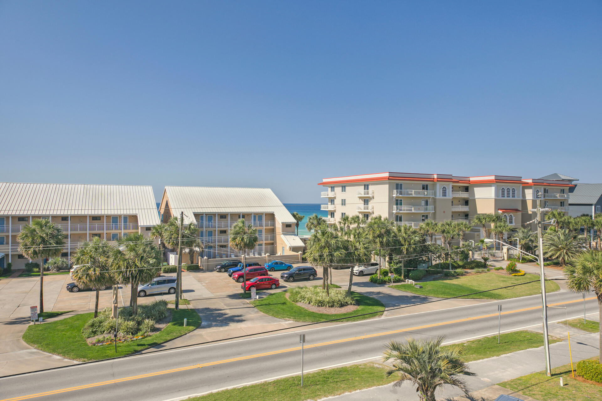 CRYSTAL BEACH - Residential