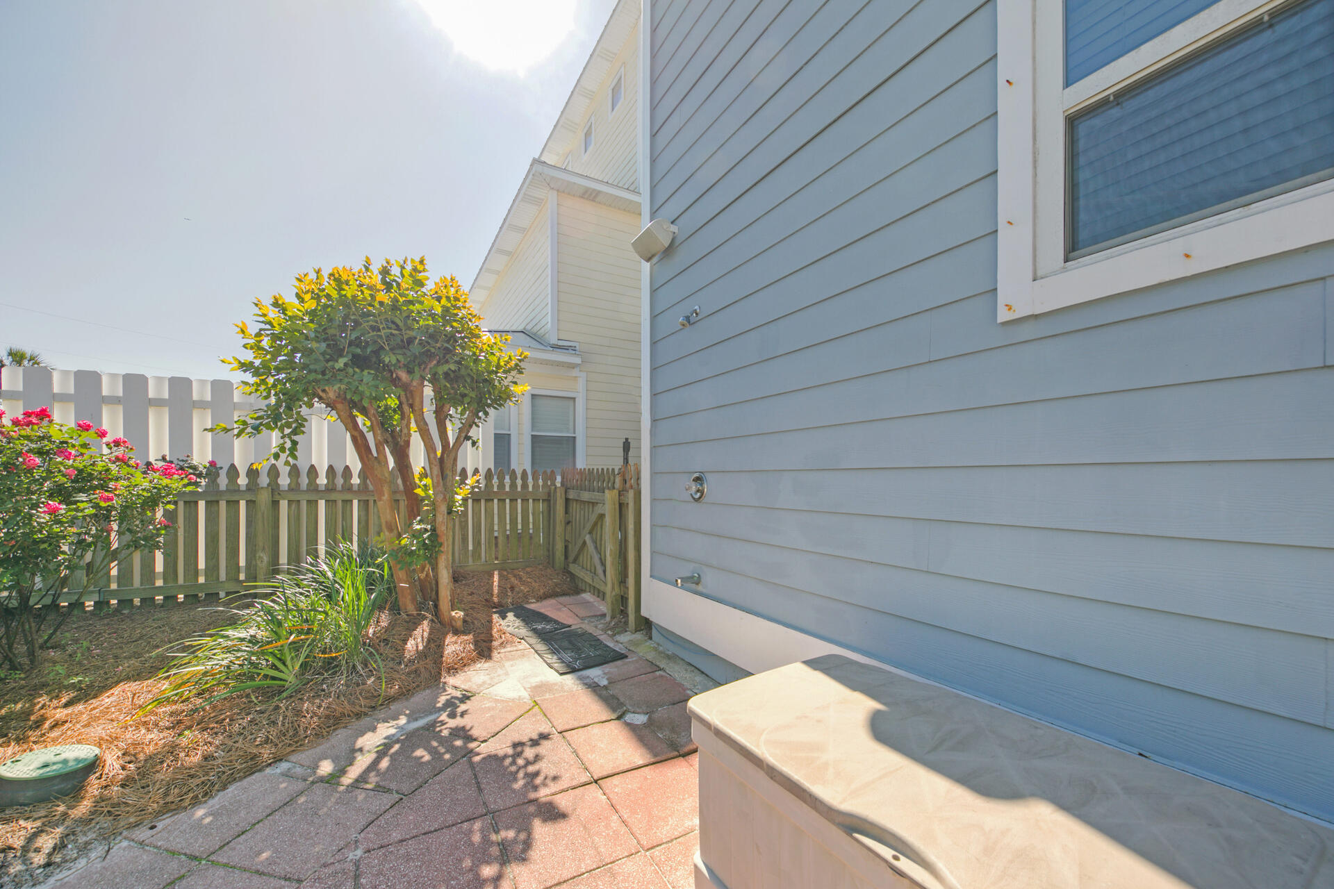 CRYSTAL BEACH - Residential
