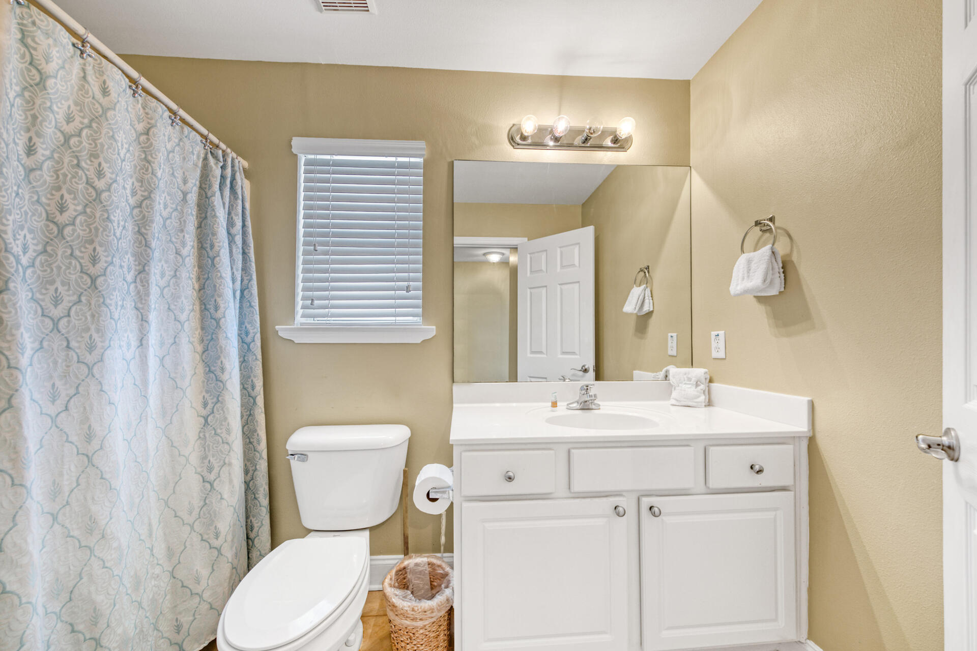 CRYSTAL BEACH - Residential