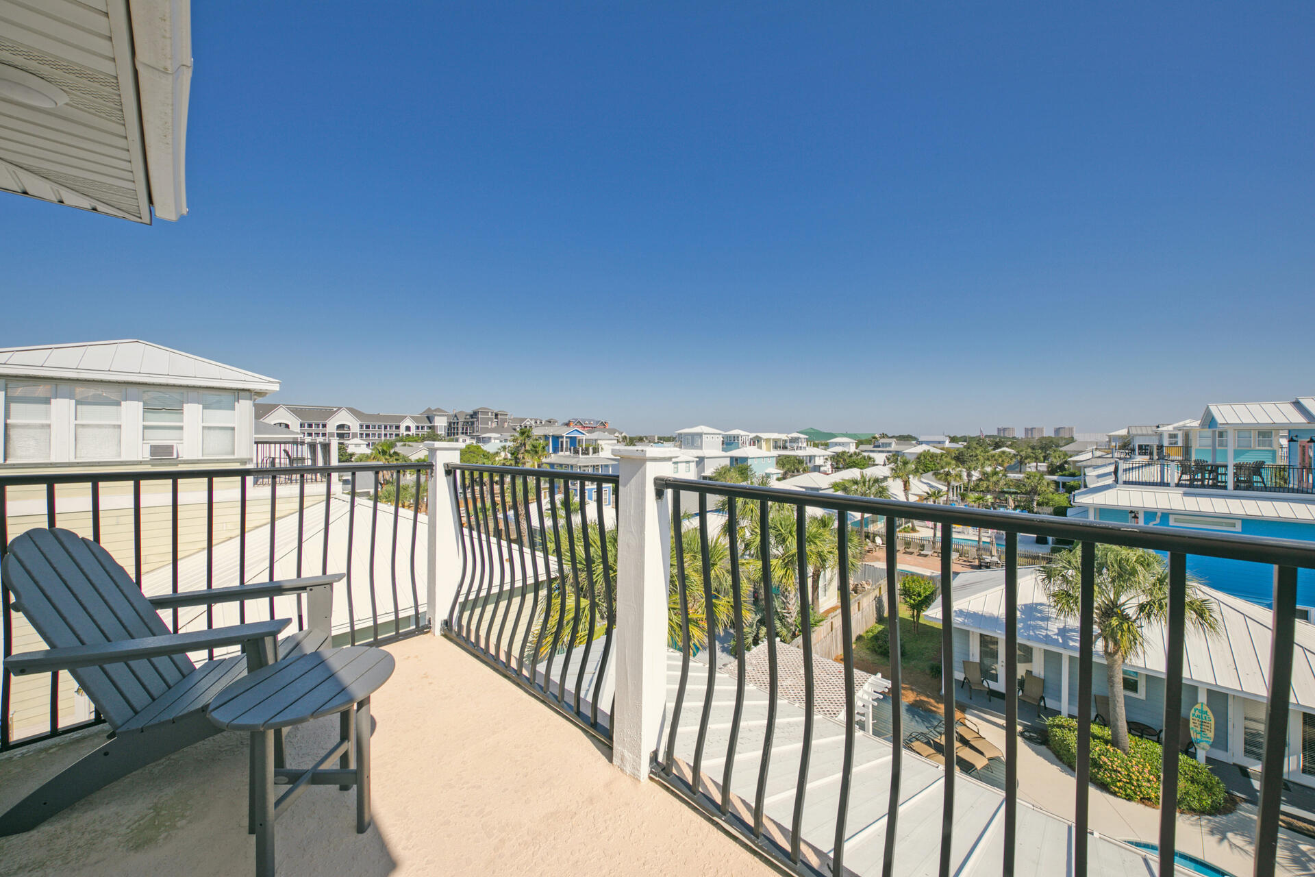 CRYSTAL BEACH - Residential