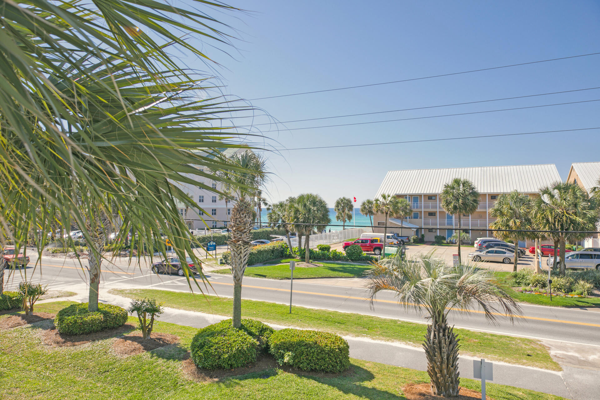 CRYSTAL BEACH - Residential
