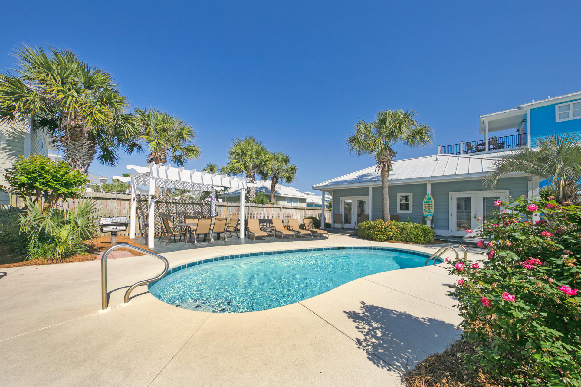 CRYSTAL BEACH - Residential