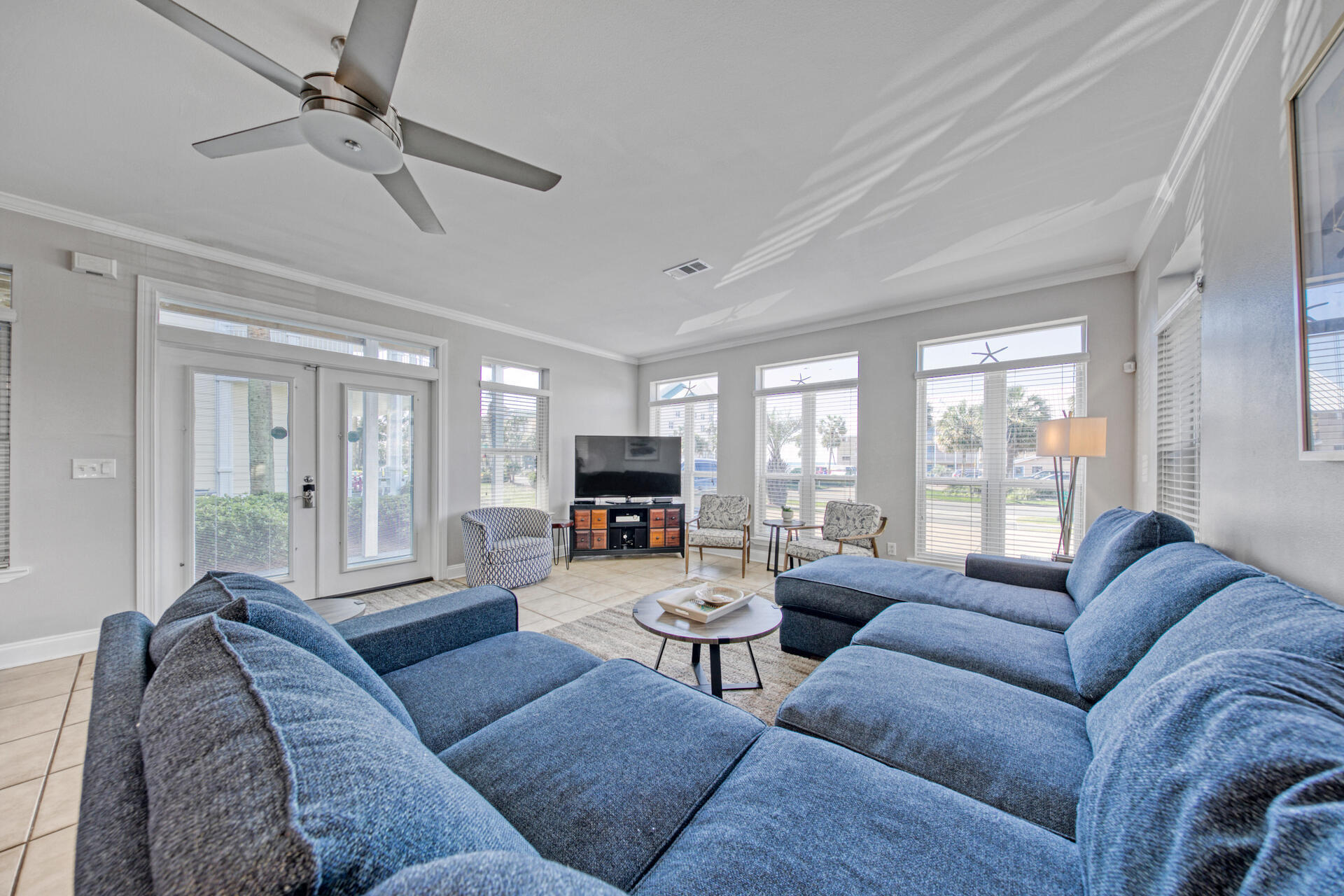 CRYSTAL BEACH - Residential