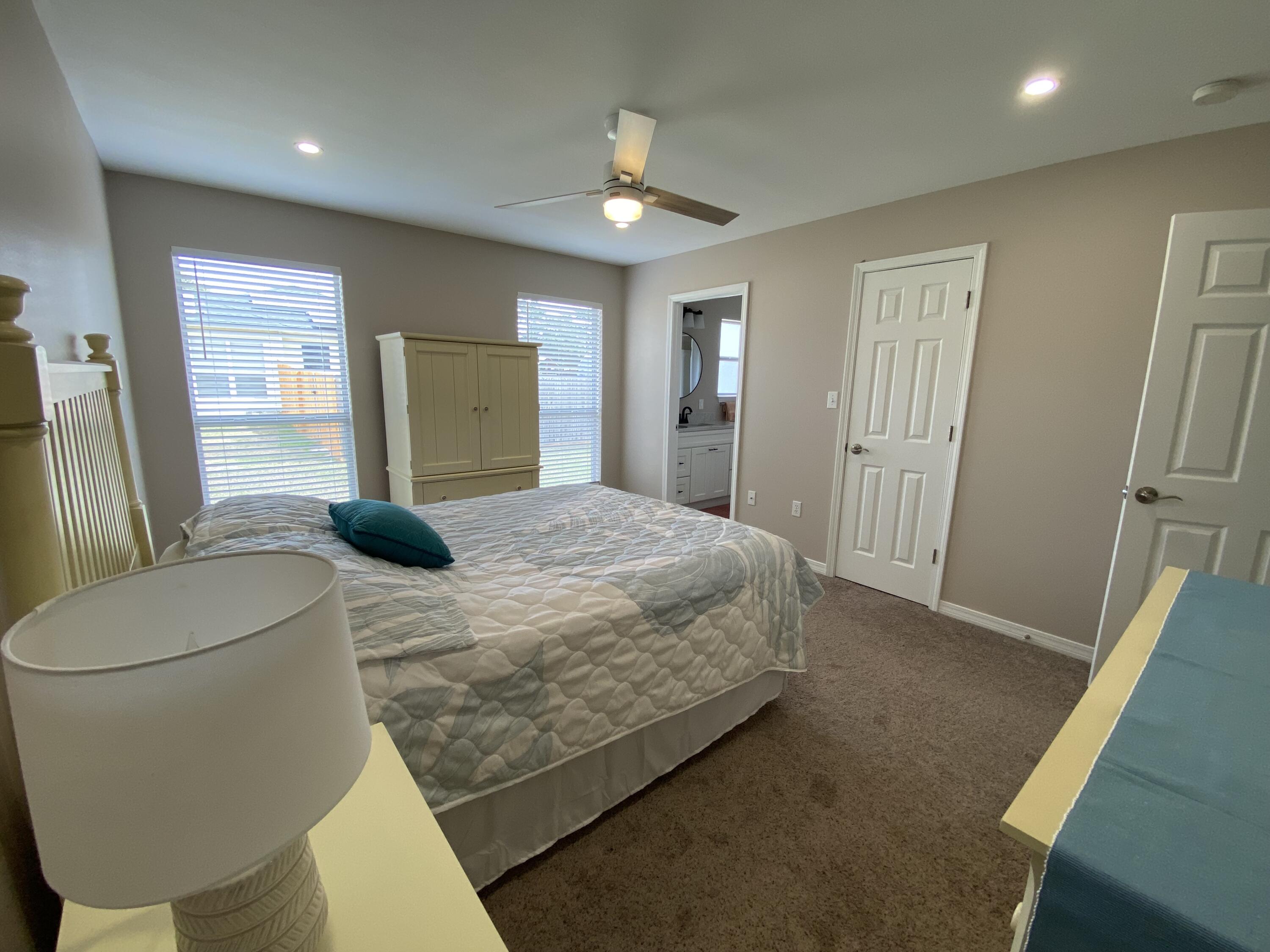 HOLLEY BY THE SEA - Residential