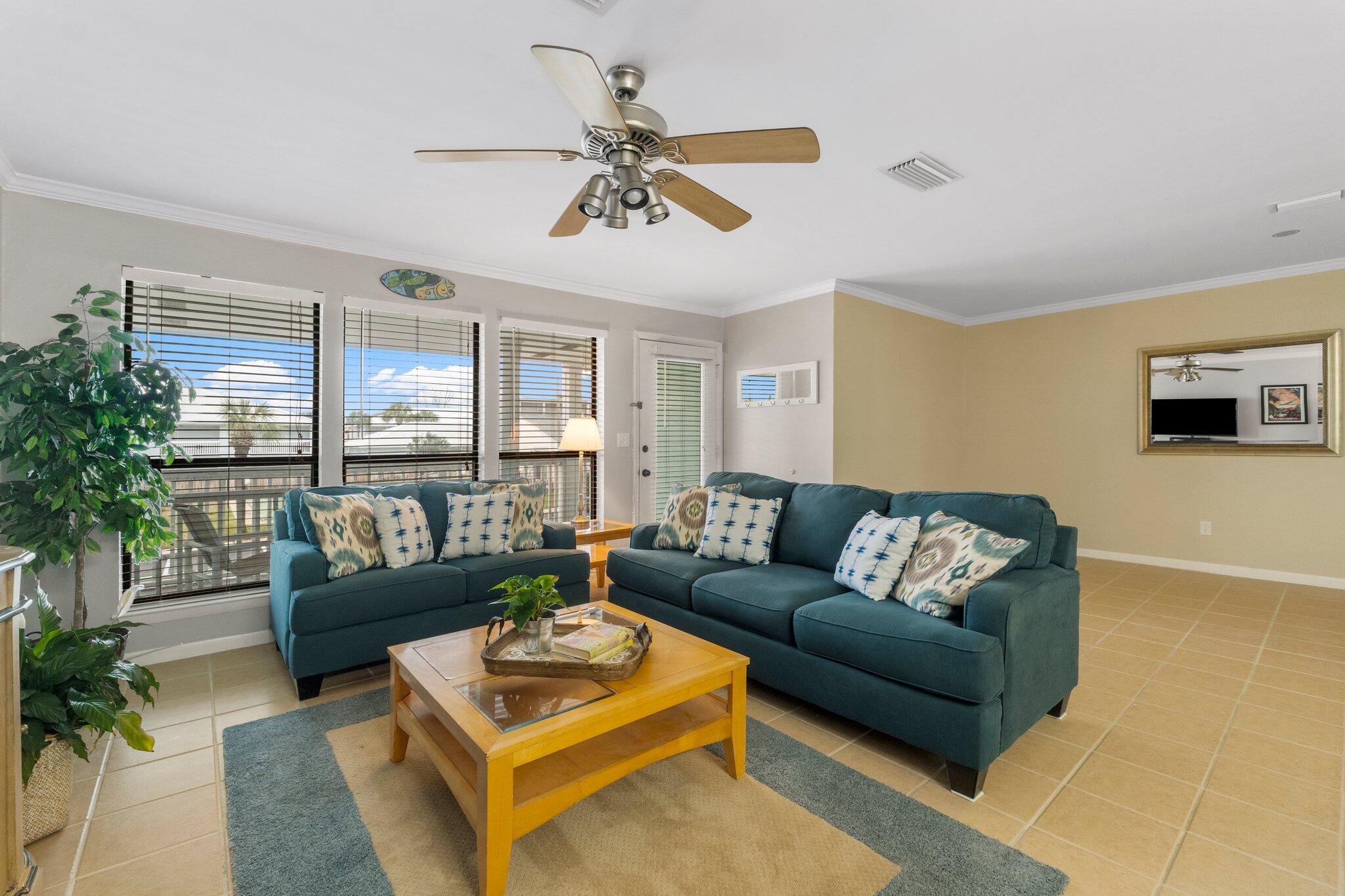 SOUTHWIND 3 CONDO - Residential