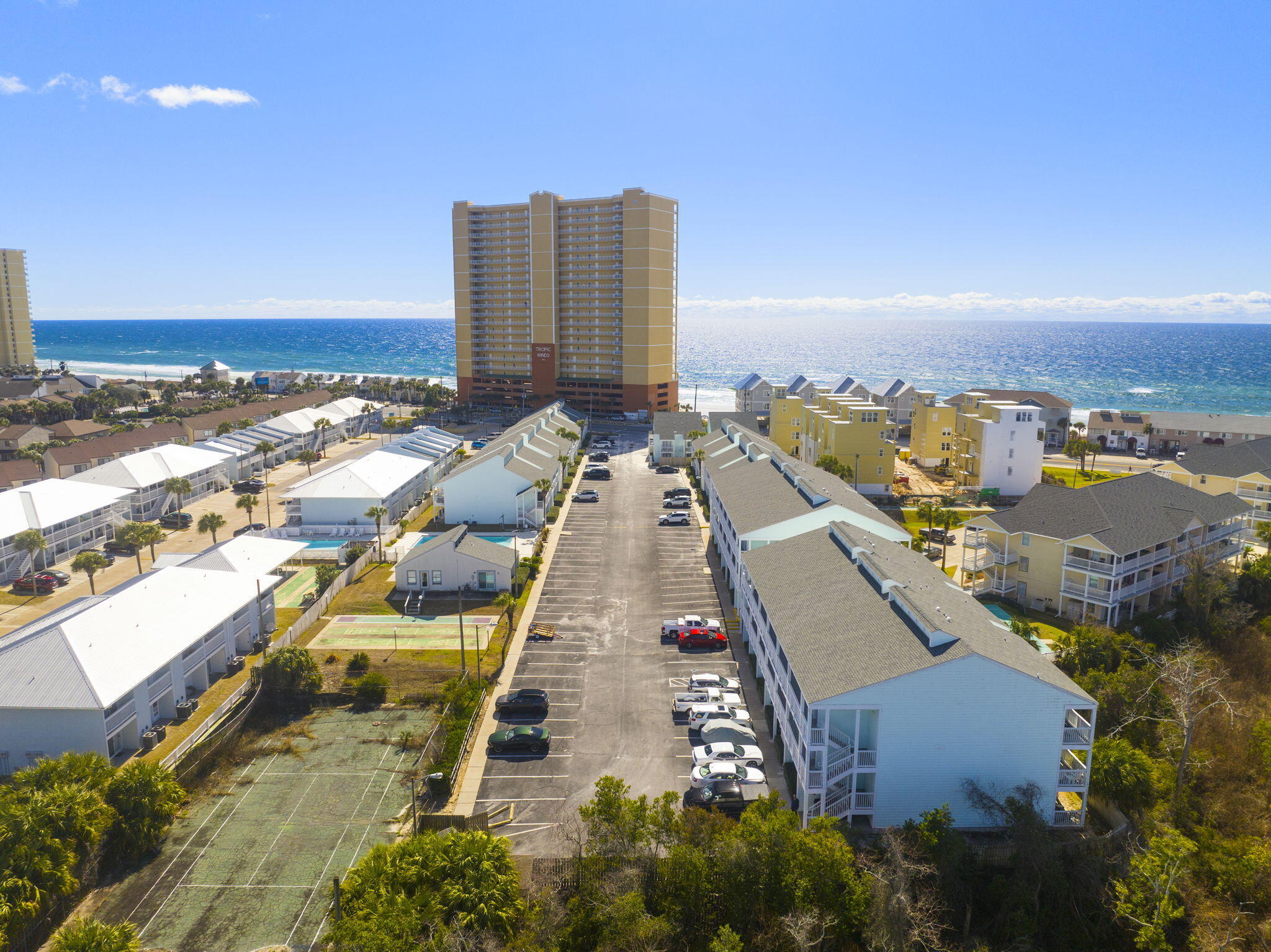 SOUTHWIND 3 CONDO - Residential