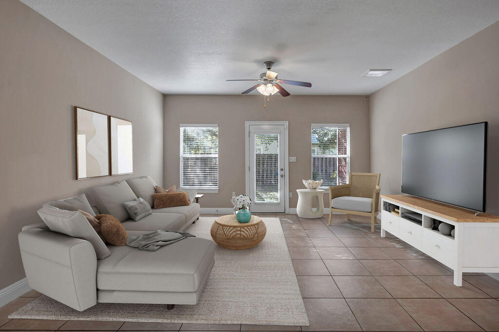 EAGLE BAY - Residential