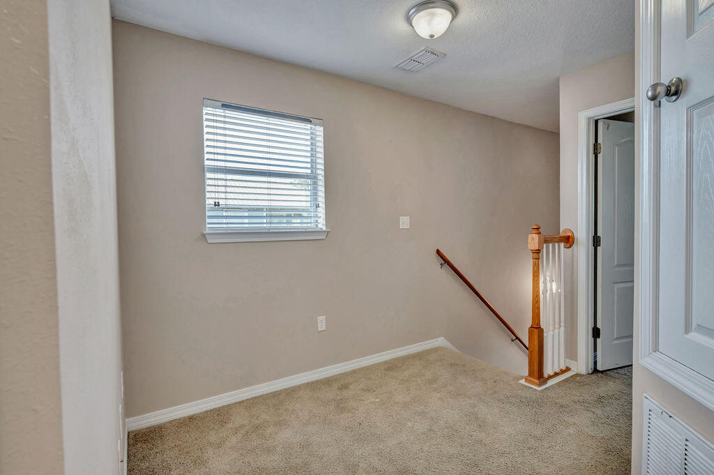 EAGLE BAY - Residential