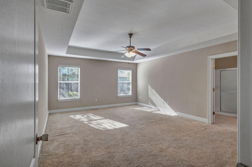 EAGLE BAY - Residential