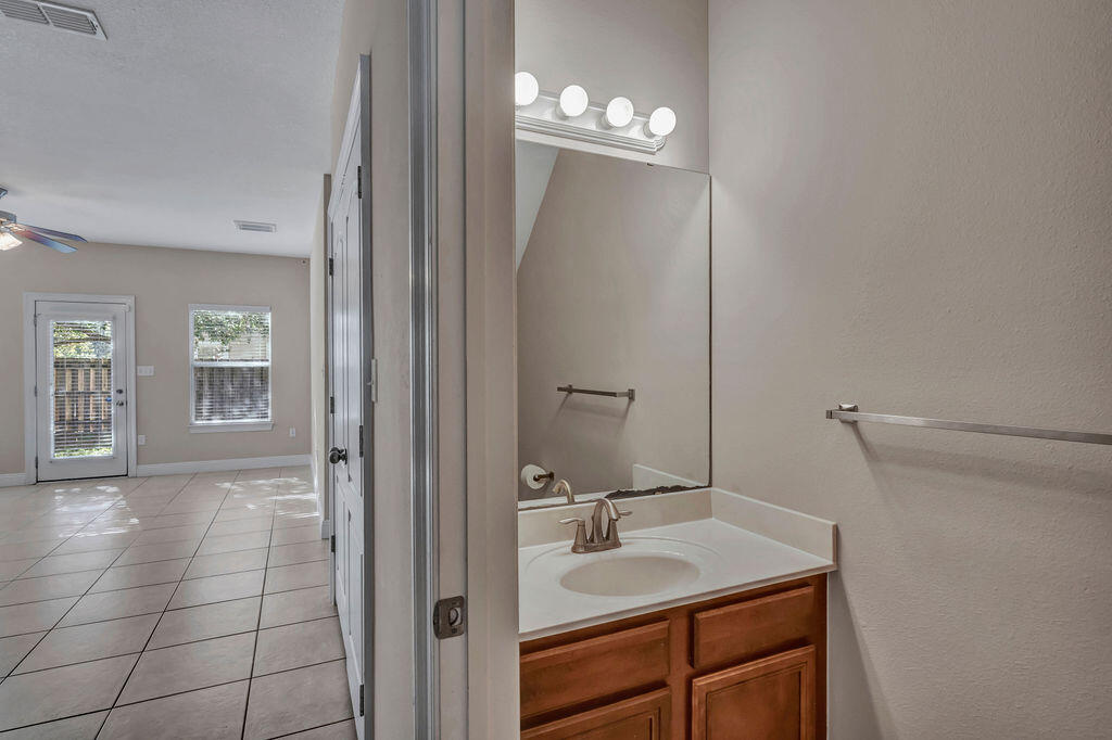 EAGLE BAY - Residential