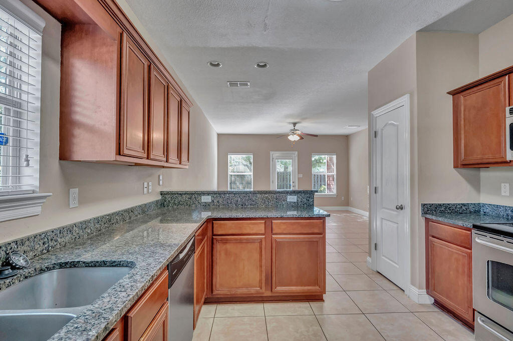 EAGLE BAY - Residential