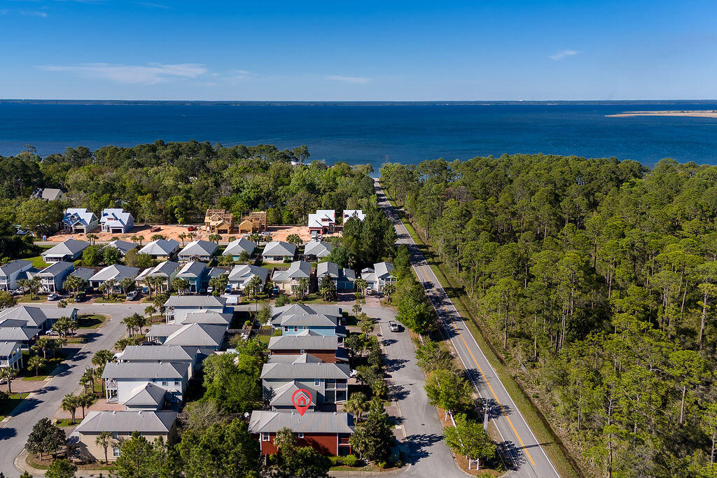 EAGLE BAY - Residential