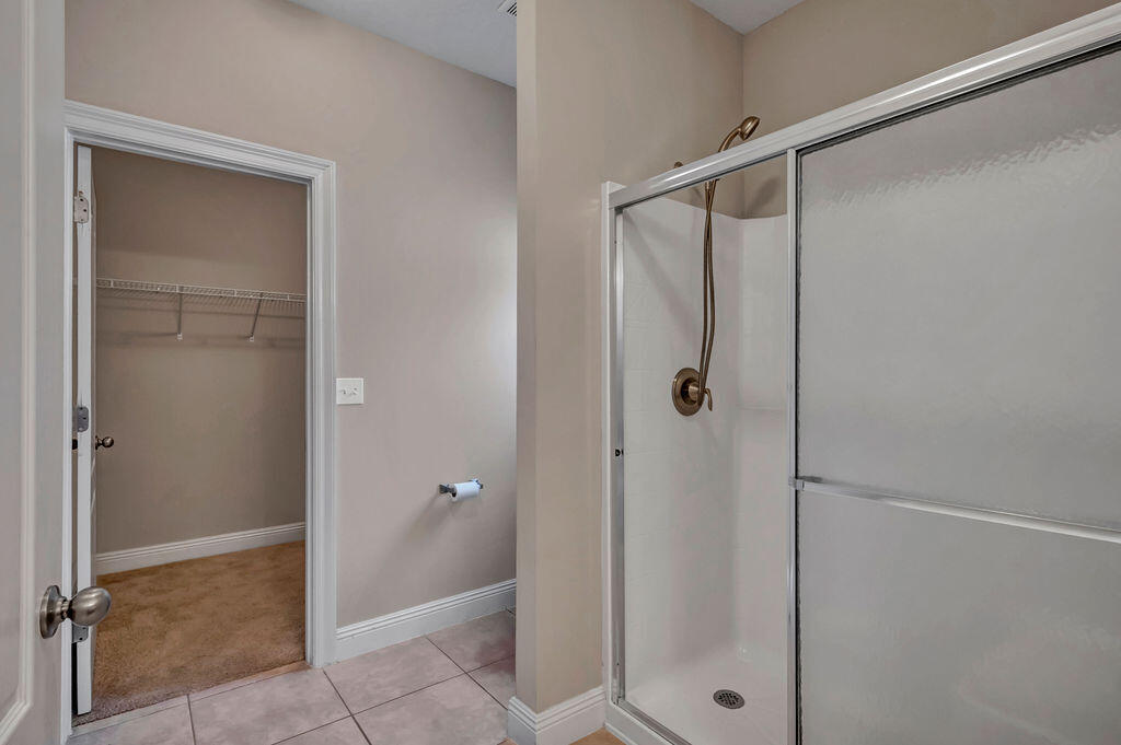 EAGLE BAY - Residential