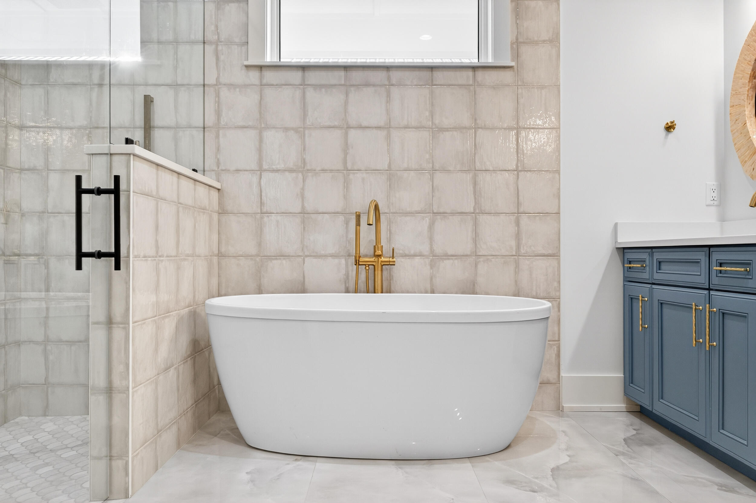 GULF SHORE MANOR - Residential