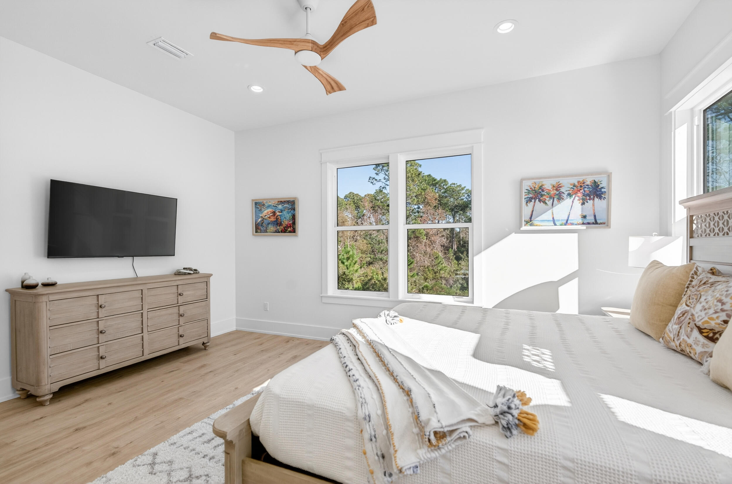 GULF SHORE MANOR - Residential