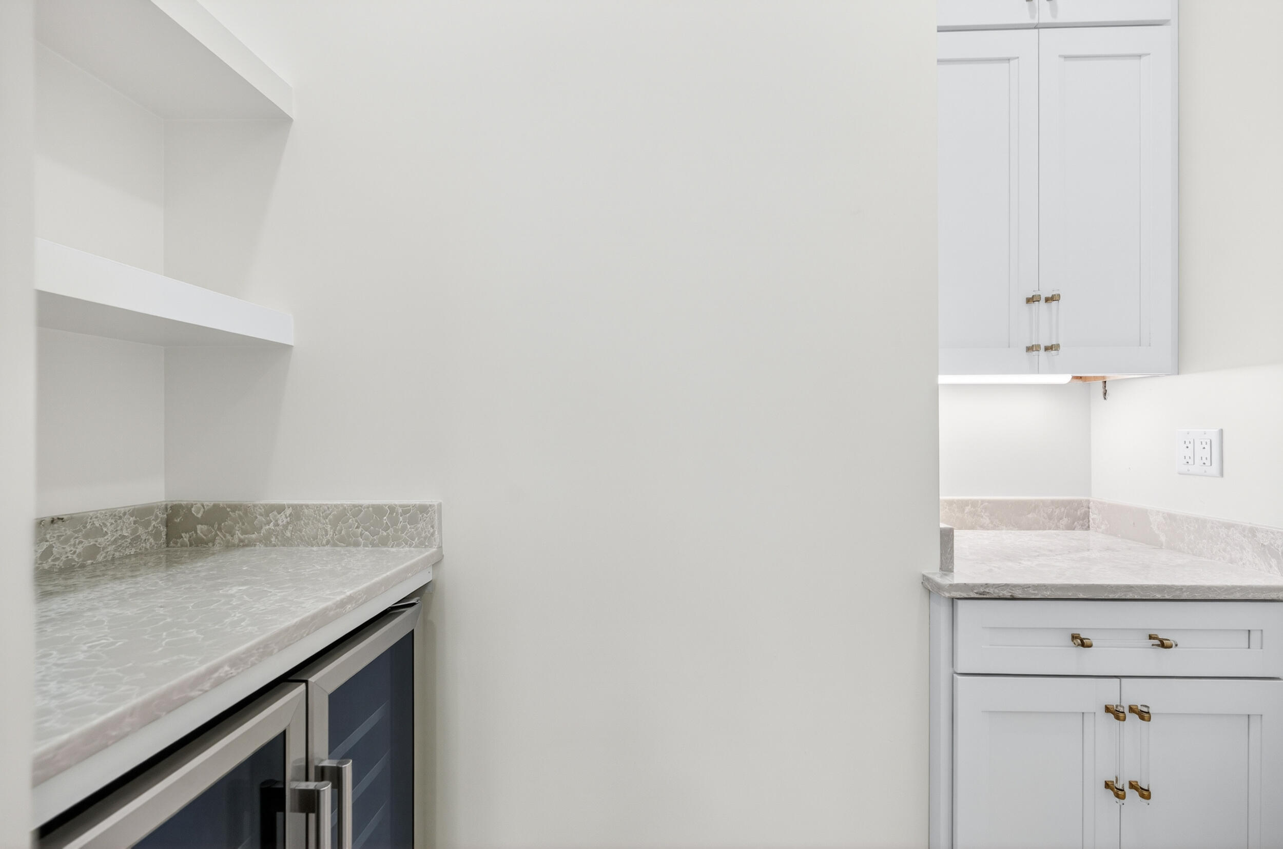 GULF SHORE MANOR - Residential