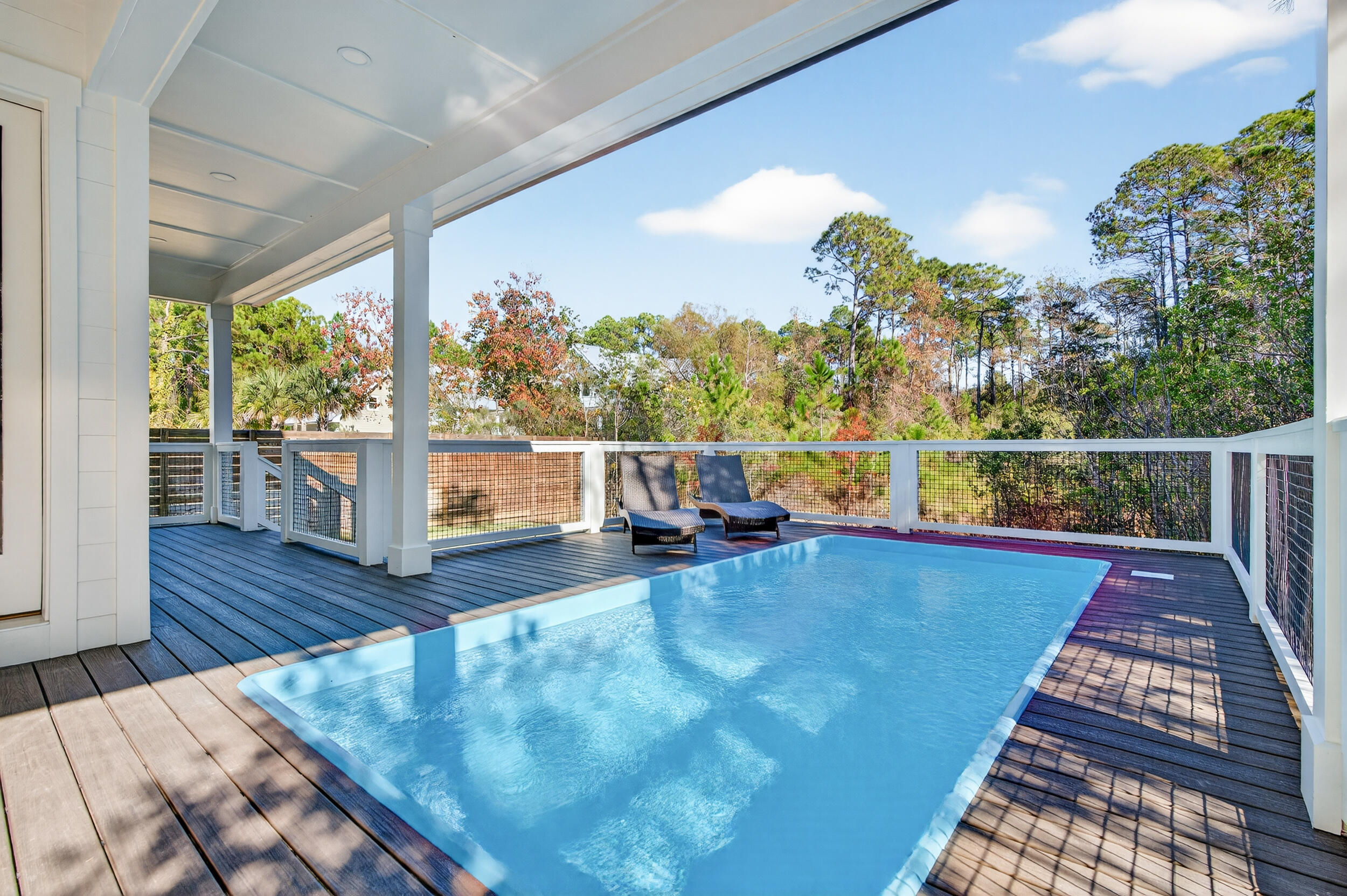 GULF SHORE MANOR - Residential