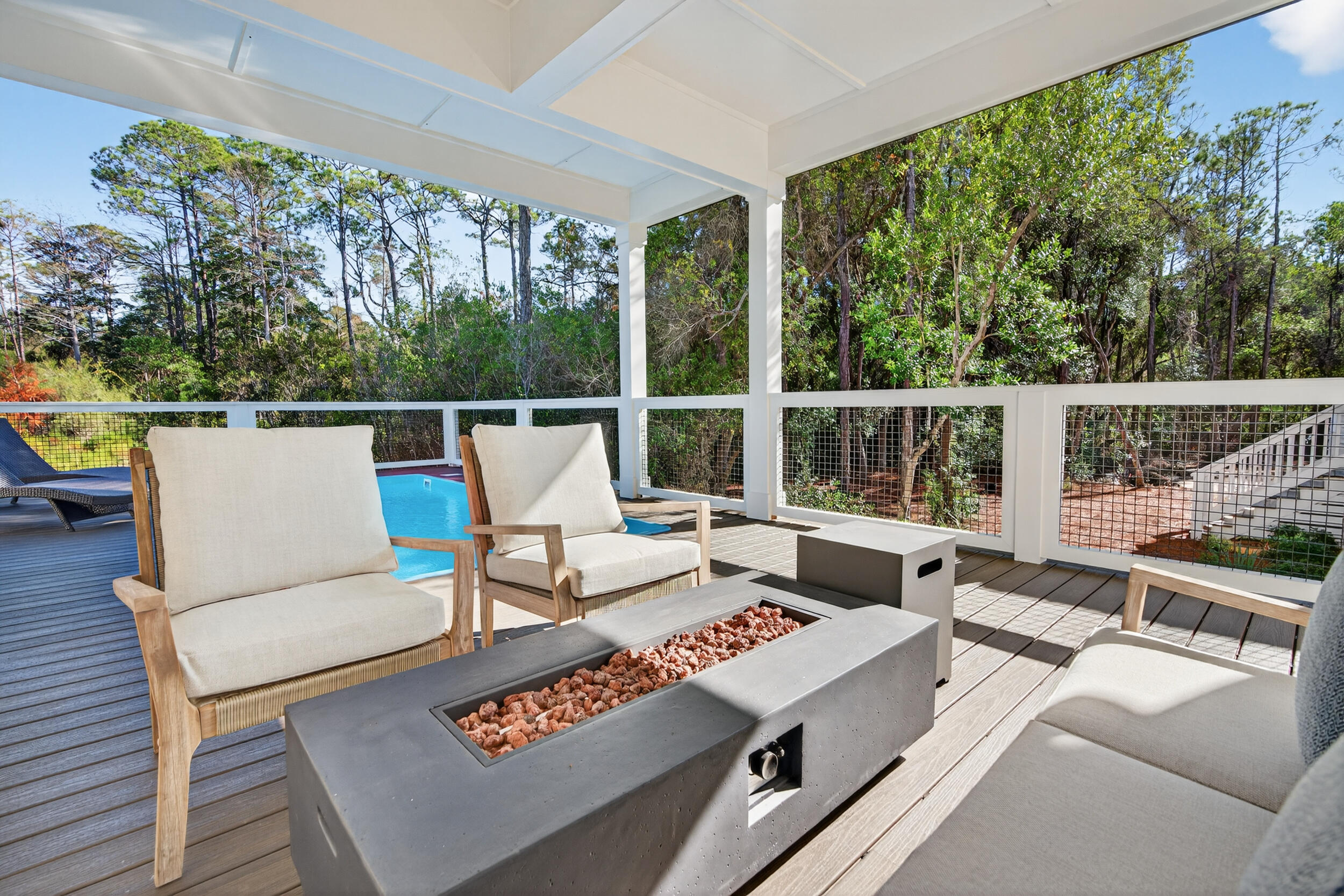 GULF SHORE MANOR - Residential