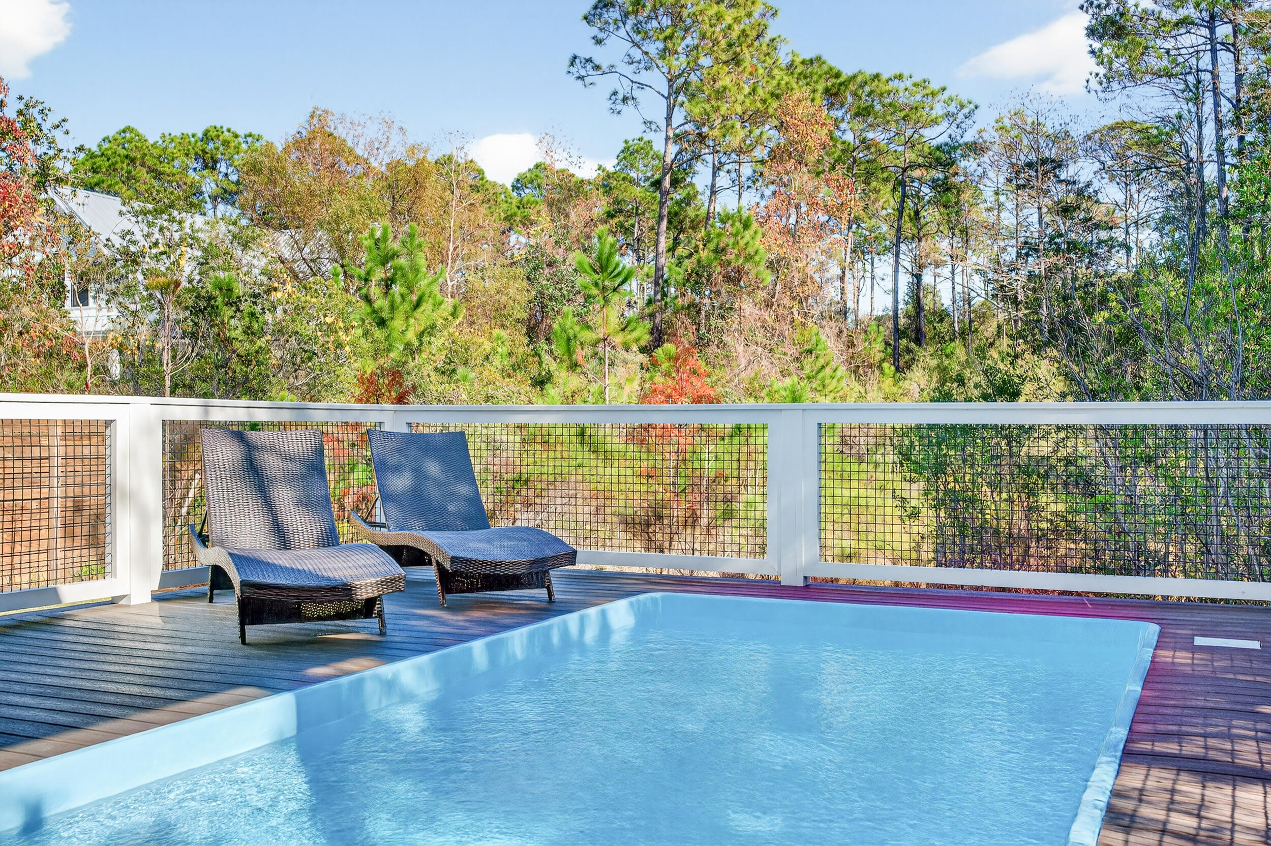 GULF SHORE MANOR - Residential