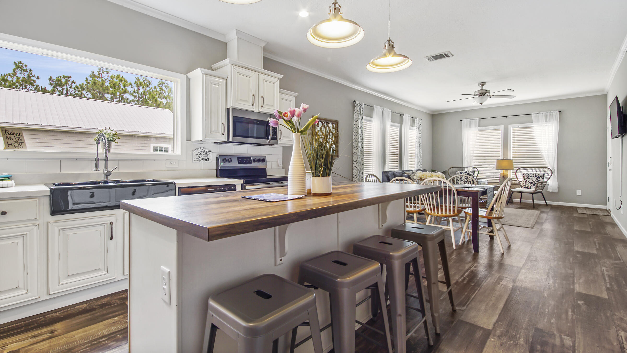 SHELTER COVE ESTATES - Residential