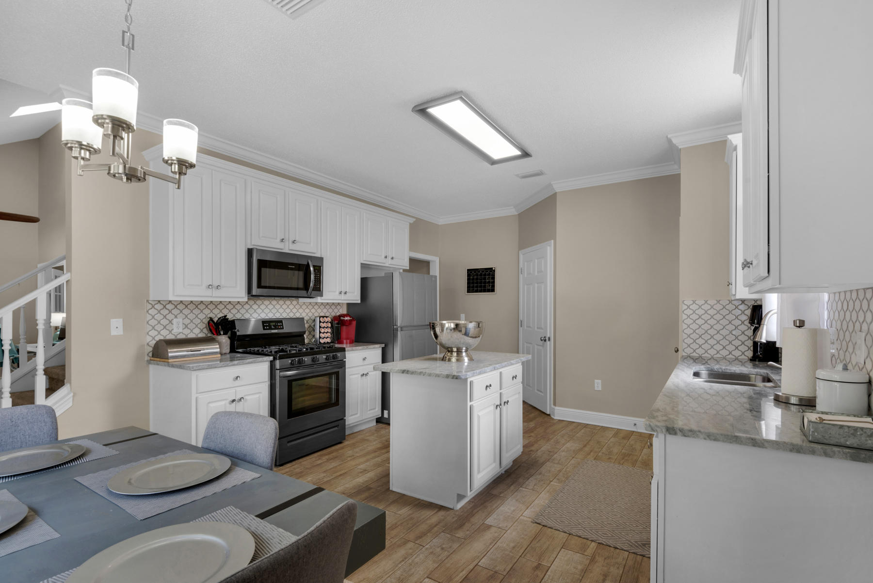 PARKWOOD ESTATES PH 7 - Residential