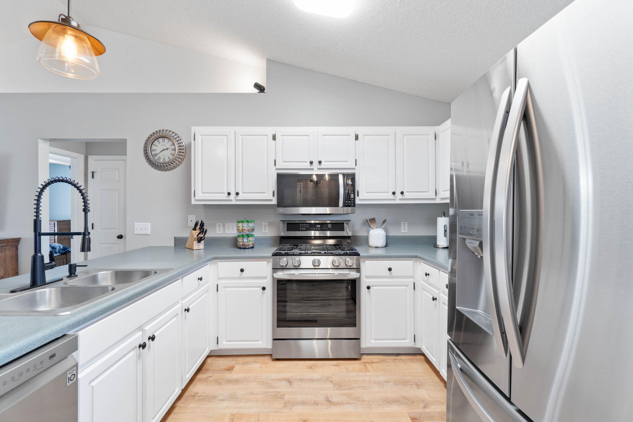 Cedar Ridge - Residential