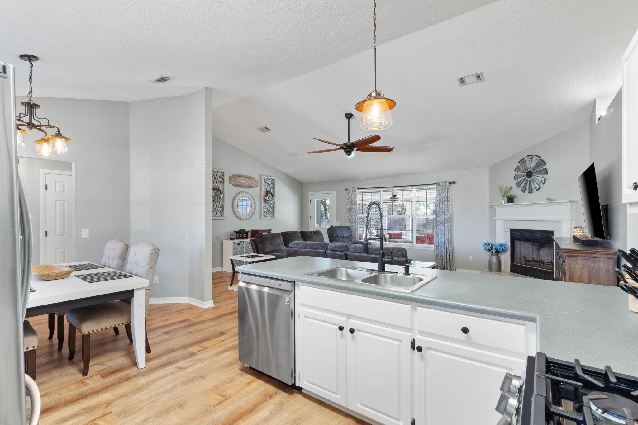 Cedar Ridge - Residential