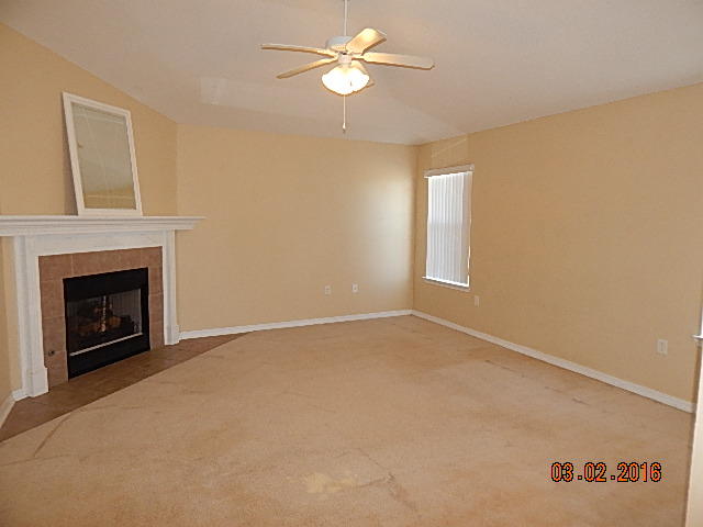 BROOKE ESTATES PH I - Residential Lease