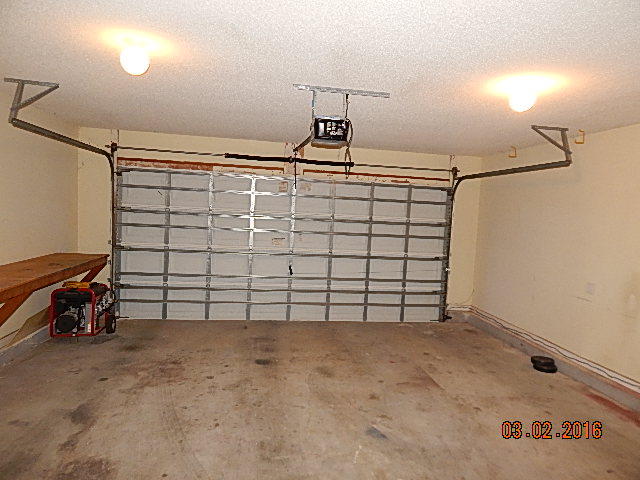 BROOKE ESTATES PH I - Residential Lease