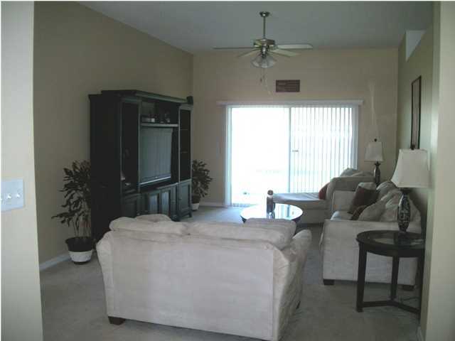 BROOKE ESTATES PH I - Residential Lease