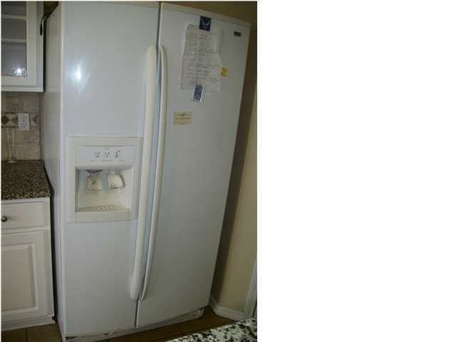 BROOKE ESTATES PH I - Residential Lease